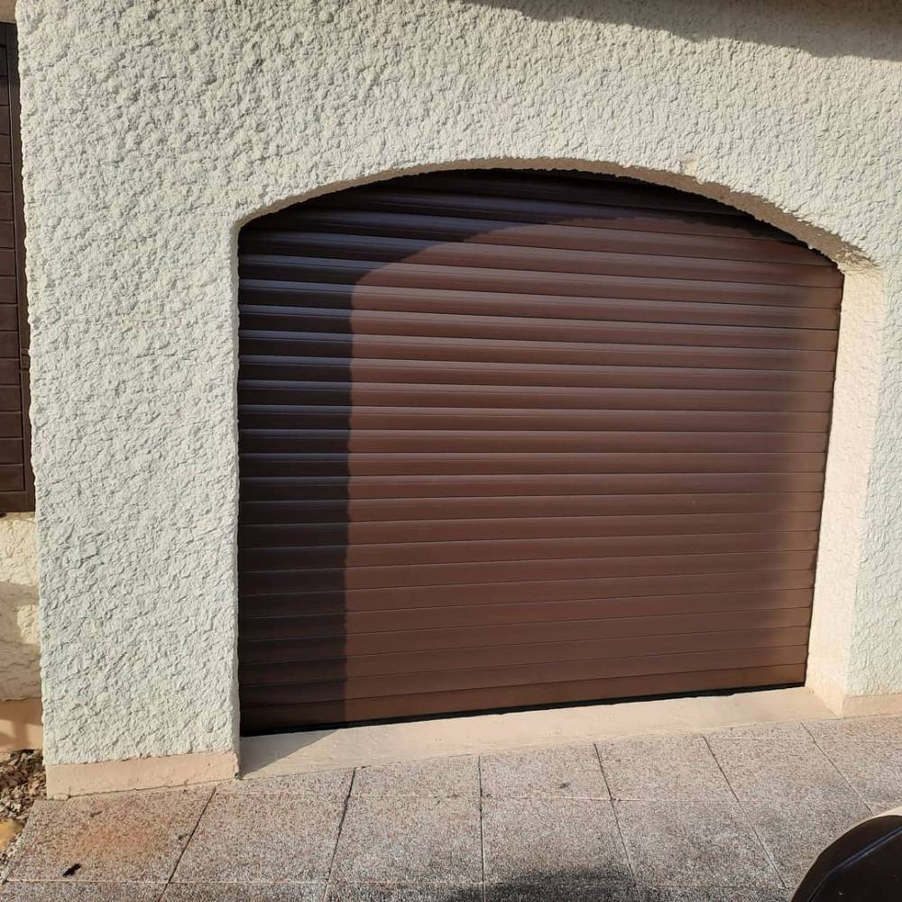 Porte de garage à Toucy